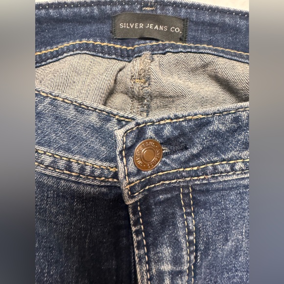 BRAND NWT Silver Jeans Co. “Elyse” Mid Rise Lightly Destr. Bootcut Jeans W33xL33 - Picture 4 of 8